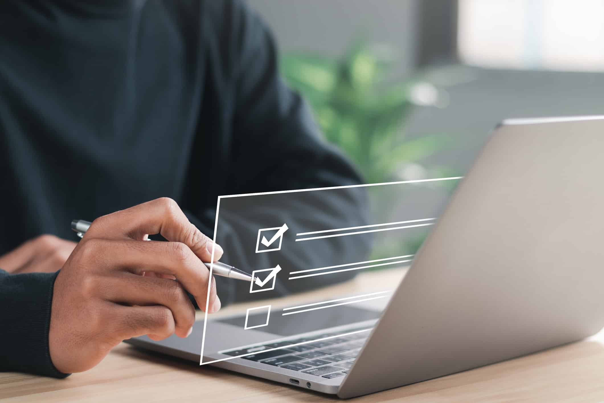 Hybrid UCaaS Checklist For Smooth Deployment Without Disruptions