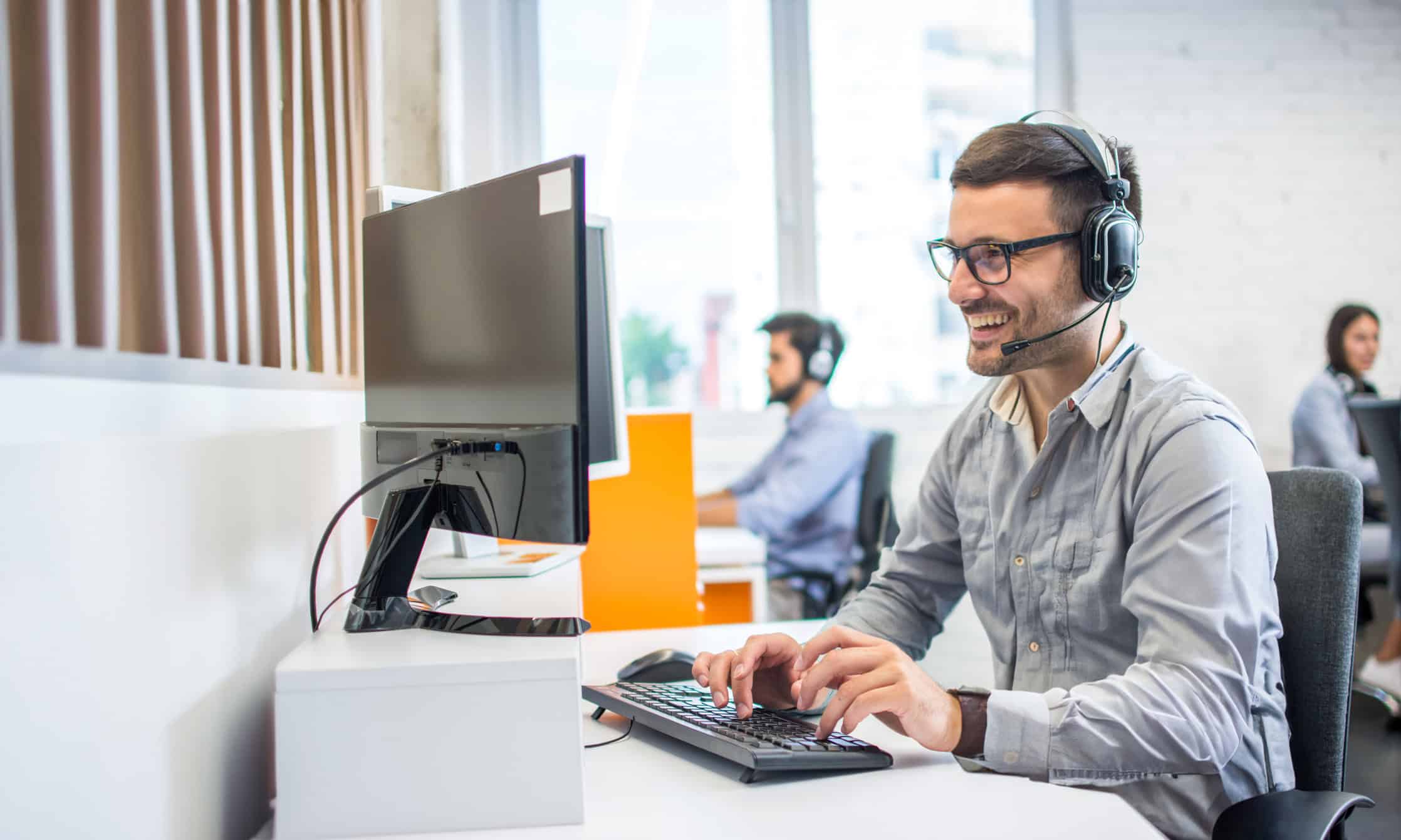What Is a Cloud Contact Center? A Complete Guide