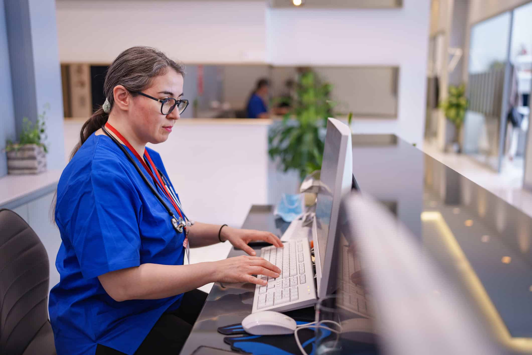 Strategic Health Care Saves $25,000 Annually with Sangoma Switchvox