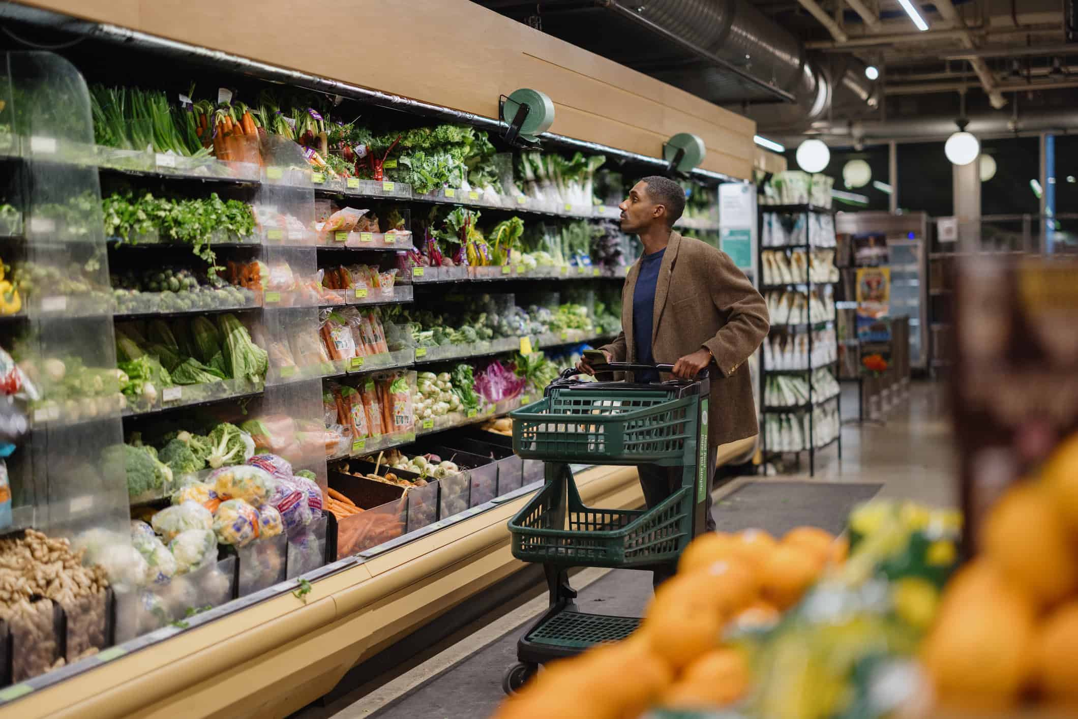 Four Stores, One System: Clark’s Nutrition Centralizes Communications with Switchvox